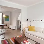 Veeve Herrick Road House